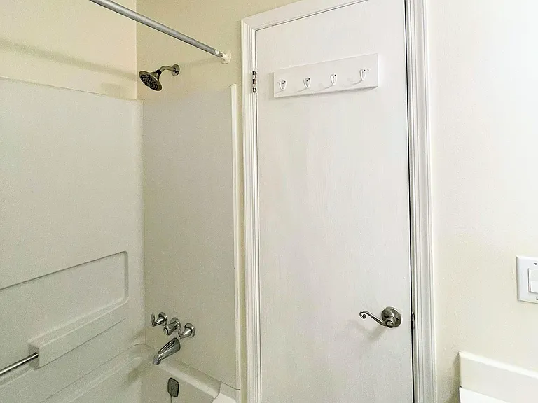 18334 Streamside Dr #201 — Photo 20