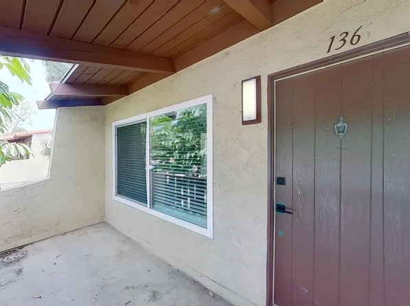 1010 W Macarthur Blvd, Santa Ana, CA
