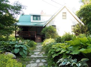 7 Deer St, Bondville, VT 05340