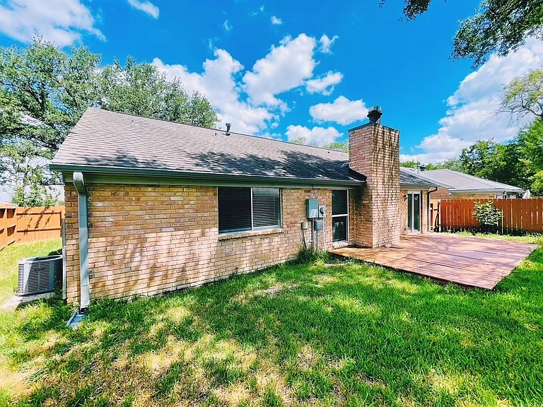 2434 Anthony Hay Ln — Photo 24