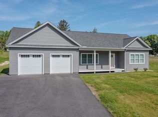5 Midmark Ln, Concord, NH 03301
