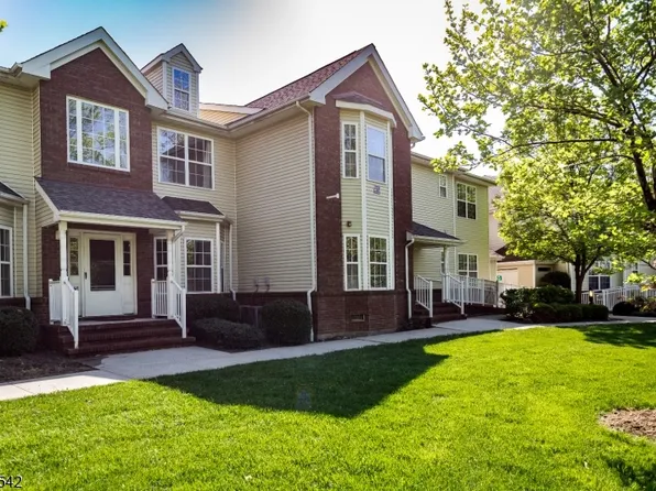 148 Forest Dr BLDG 4 #148, Piscataway Twp., NJ 08854