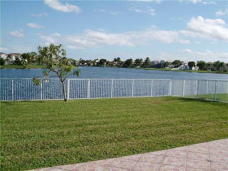 1st image of 1294 NW 159th Ave