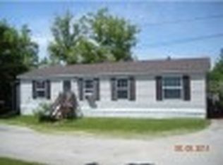 10 Hilltop Manor Mobile Home Park, Littleton, NH 03561