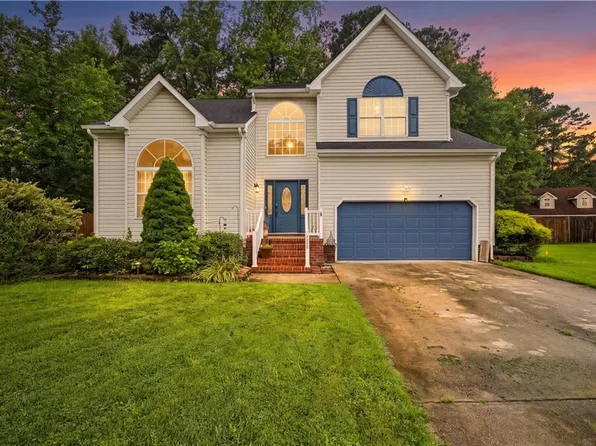 104 Bishops Ct, Chesapeake, VA 23323