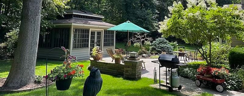 2nd image of 2066 E Lakeshore Dr