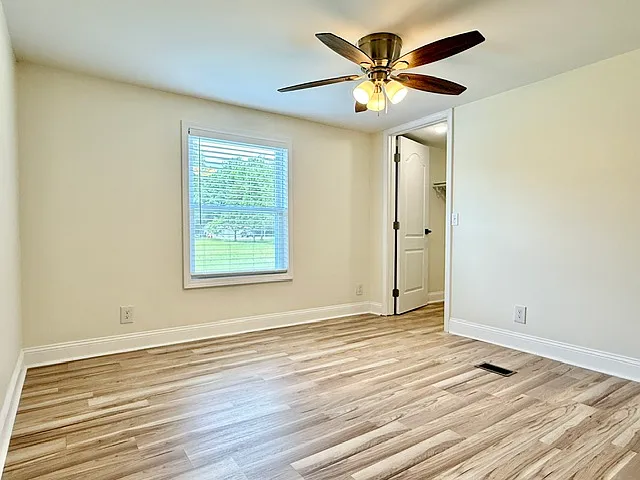 2729 Southern Aire Rd — Photo 26
