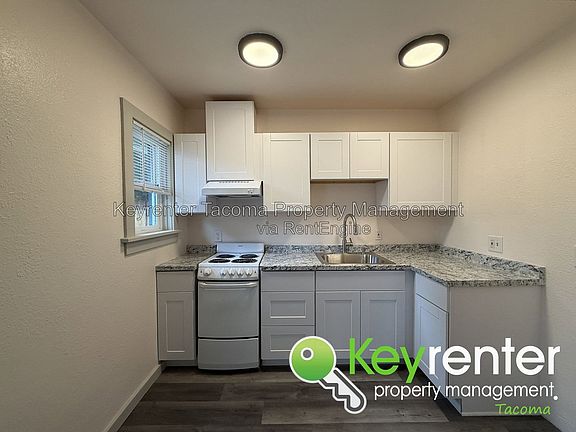 4th image of 5221 S M St #2