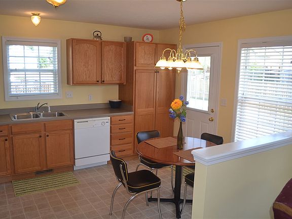 2nd image of 7219 W Upland Ct