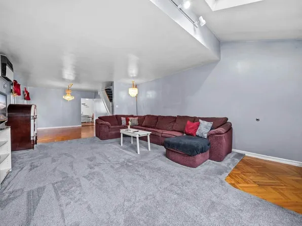 2018 Mill Avenue image 8 of 18