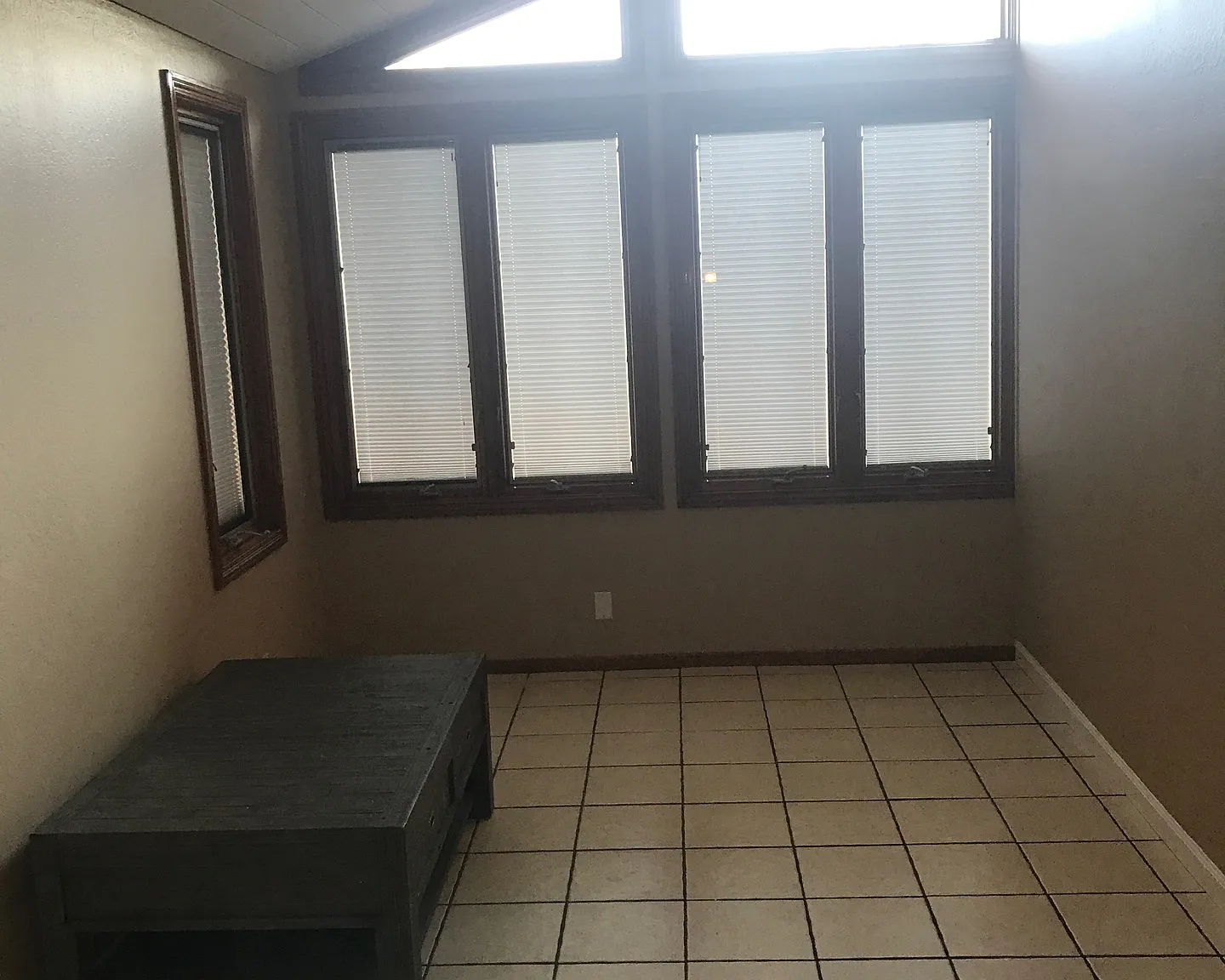 Stunning Private Bedroom in Welcoming Santa Clara Home By El Camino Real — Photo 2