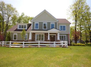 9 Copper Rock Rd, Walden, NY 12586