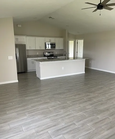 4535 San Antonio Ln — Photo 3