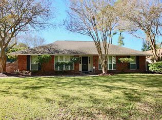 1342 Woodcliff Dr, Baton Rouge, LA 70815