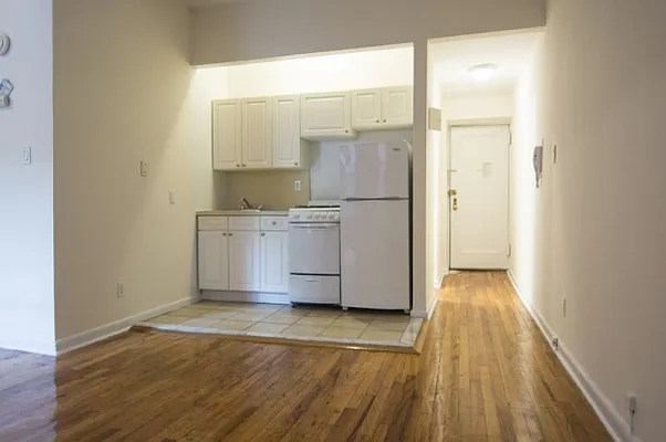 Rented by Citi Habitats | media 8