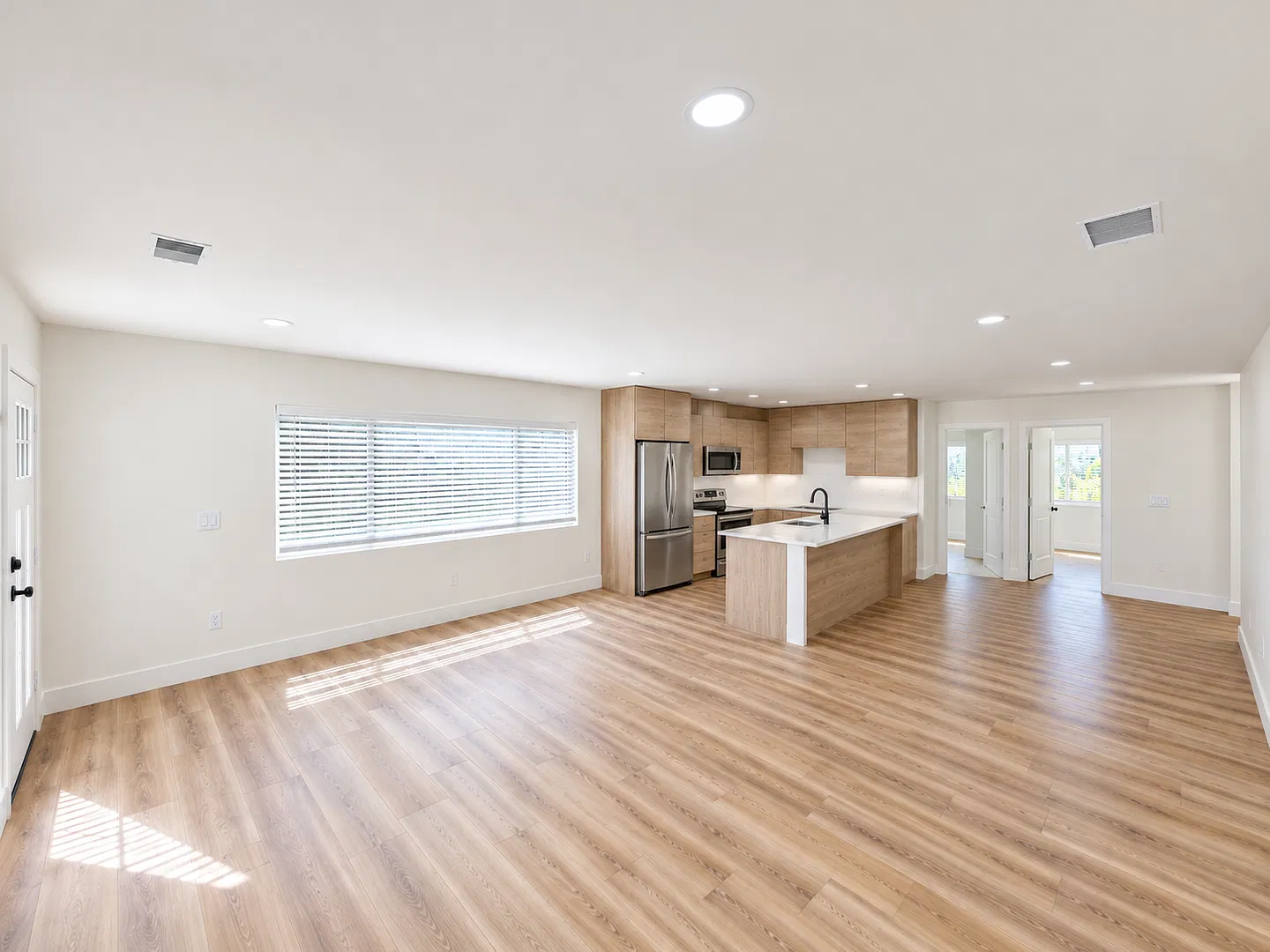 5607 Dorothy Way — Photo 2