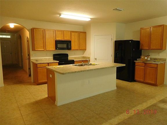 4th image of 3853 Crystal Dew St