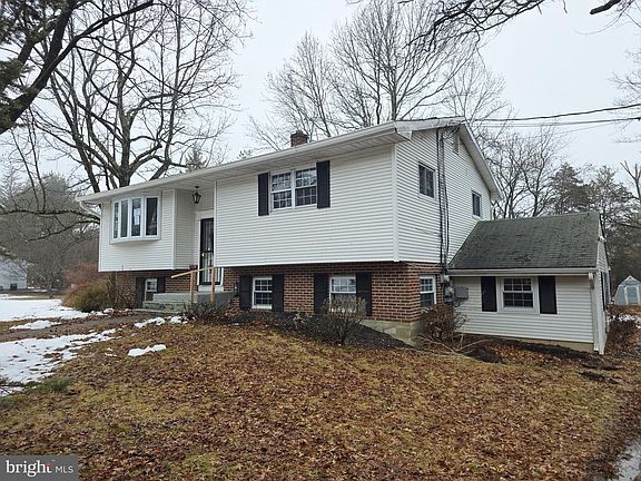 2nd image of 60 Carter Rd