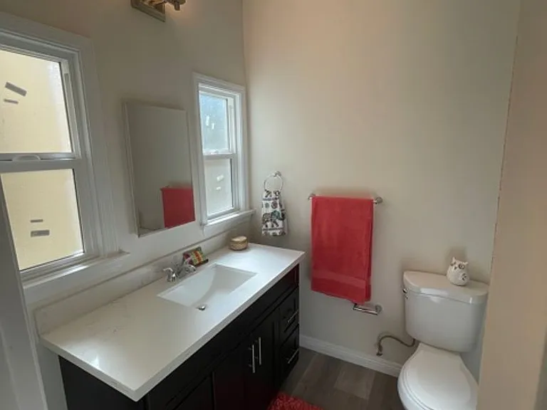 524 Lincoln Ave. — Photo 6
