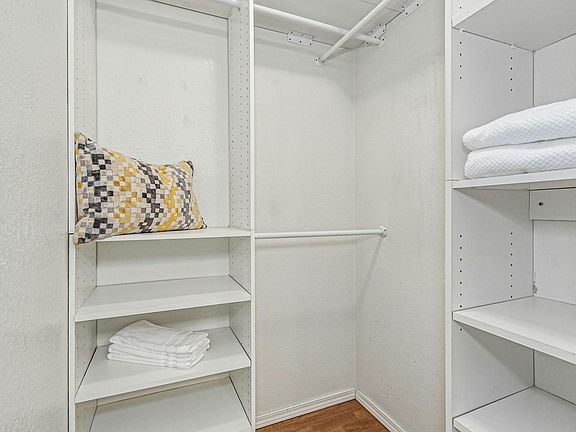 5th image of 4171 W Lake Sammamish Pkwy SE APT A202