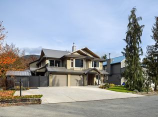 1469 Olive St, Pemberton, BC V0N 2L1