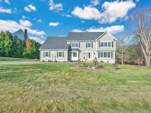 15 Jasmine Lane, Glastonbury, CT 06033