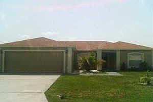 Beautiful 2001 Home! "FREE" HOME WARRANTY WHEN YOU BUY YOUR HOME WITH US! CALL US NOW!  "FREE" "COMPARATIVE MARKET ANALISIS" FOR SELLERS 