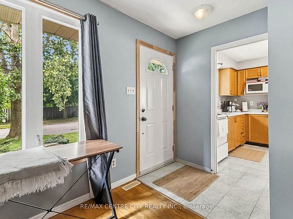 2nd image of 228 Pochard Ln