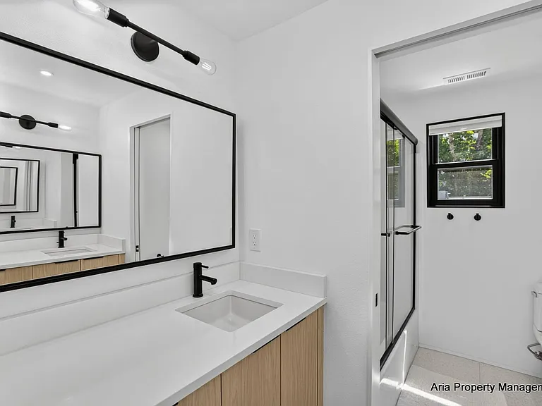 418 Northshore Rd — Photo 41