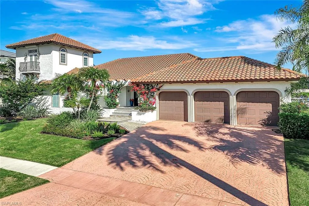 4 bed, 3.5 bath, 2917 sqft, $14,000 — Photo 4