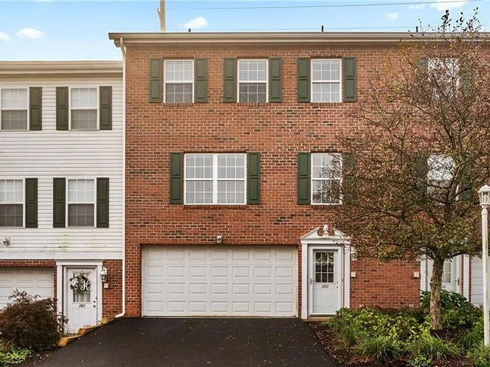 203 Northglen Ct
