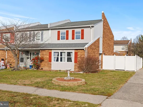 264 Hyacinth Ct, Quakertown, PA 18951