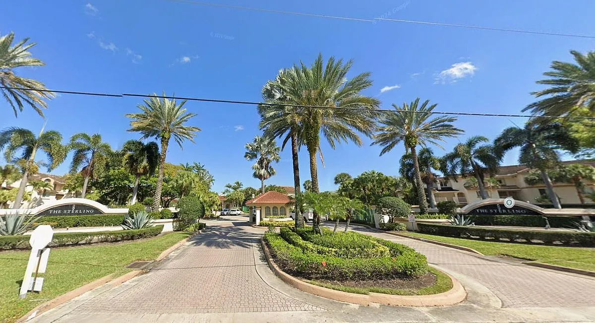 2 bed, 2.0 bath, 1080 sqft, $1,900 — Photo 1