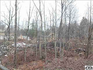 4th image of 2105 W County Road 400 S