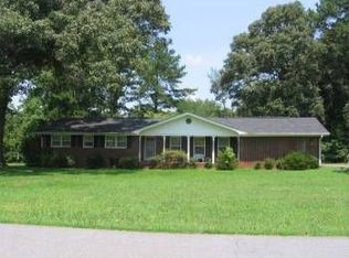5012 Lakewood Dr, Acworth, GA 30101