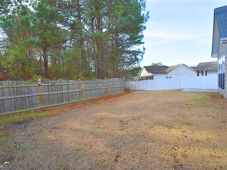 208 Turnbridge Cir — Photo 36