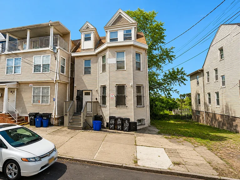 110 Milford Ave #1 — Photo 10