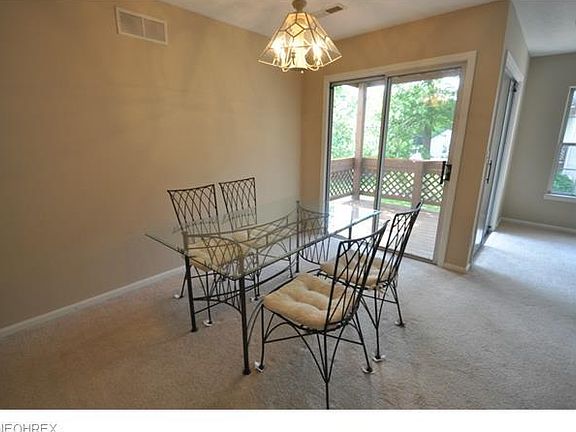 5th image of 1316 Cedarwood Dr APT B2