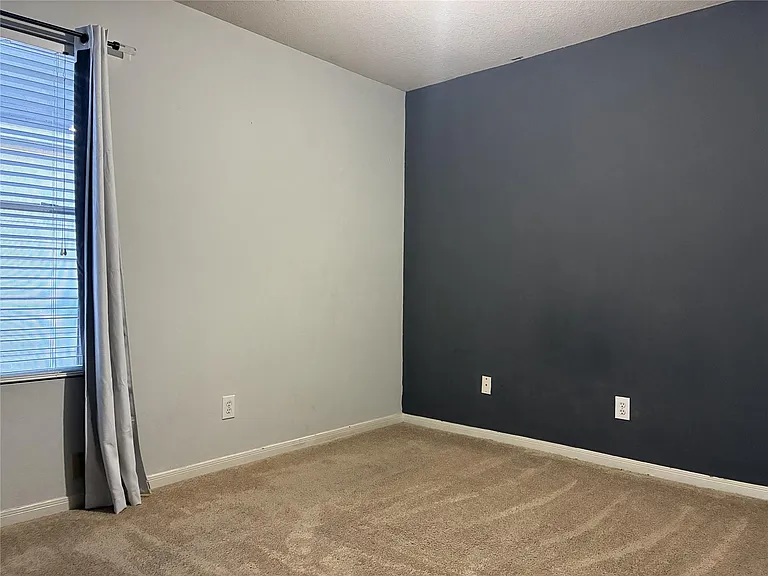 19531 Hickory Meadow Ln — Photo 13