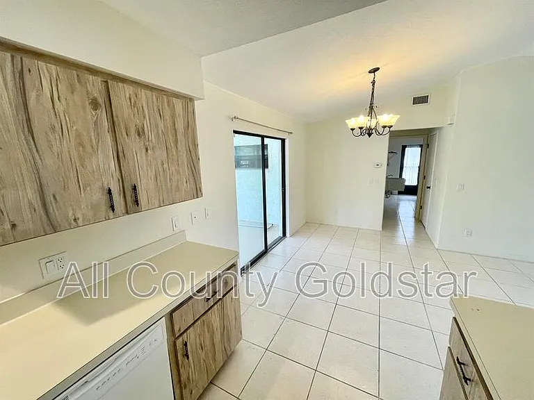 23185 Nancy Ave — Photo 11