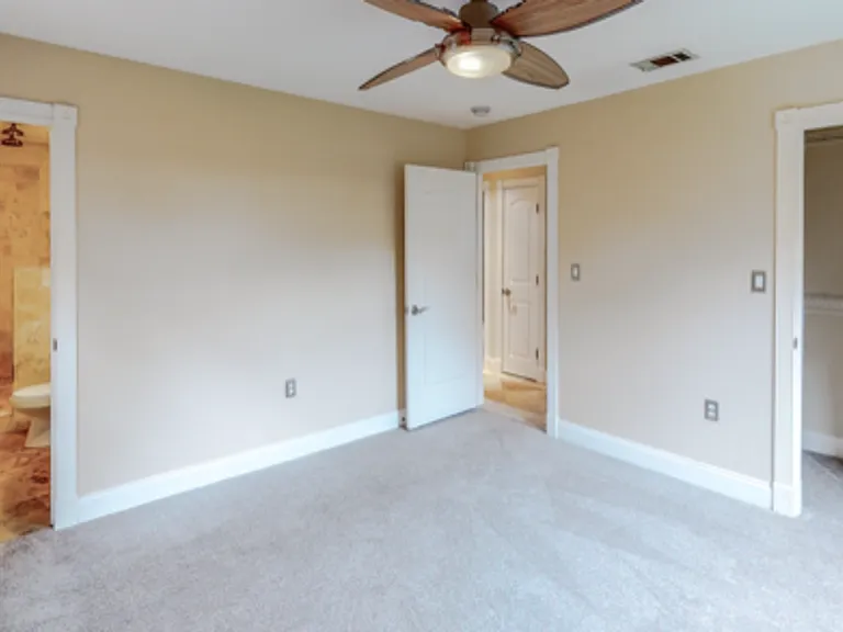 330 Stahlman Ave — Photo 14