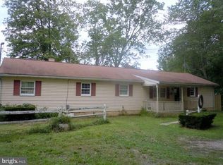 807 Sunset Dr, Hanover, PA 17331