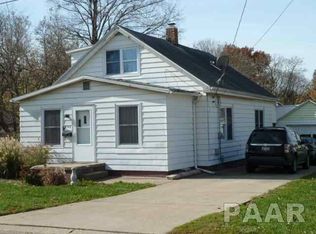 554 N 10th Ave, Canton, IL 61520