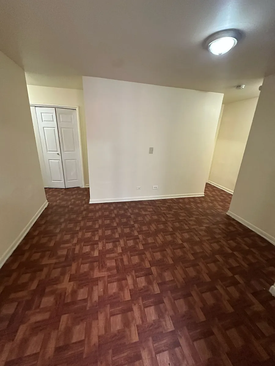 Building Photo - 464 W 16th St #2D