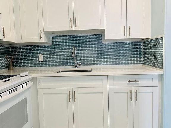 2nd image of 365 Camden P