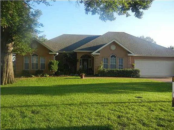 2nd image of 208 E Highleadon Dr
