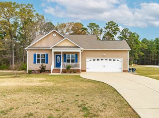 8 Scooter Cir, Four Oaks, NC 27524