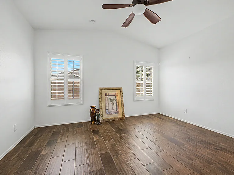 2694 E Runaway Bay Pl — Photo 21