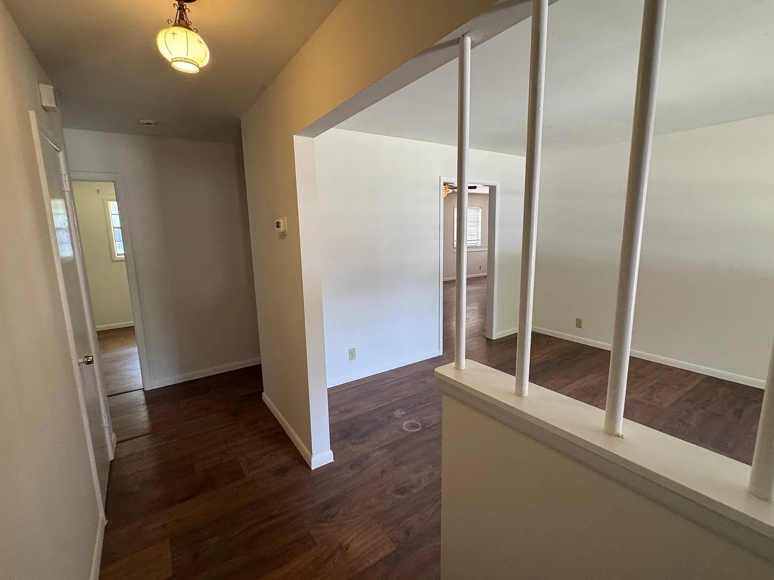 3 bed, 1408 sqft, $1,600 — Photo 2