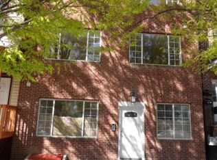 122 Lincoln St APT 2L, Jersey City, NJ 07307